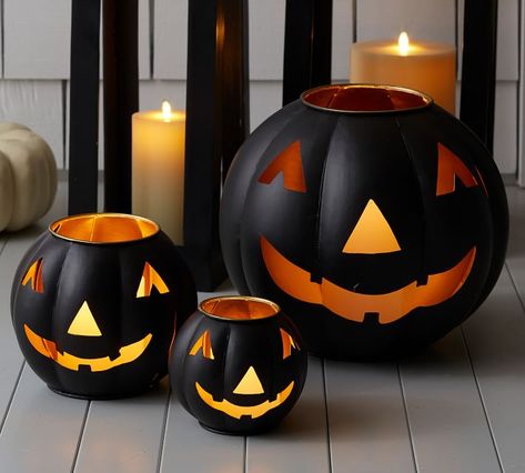 Metal Jack O' Lantern Candle Holders - Black | Pottery Barn Pottery Barn Black, Pottery Barn Halloween, Halloween Decor Diy, Lantern Candle, Metal Pumpkins, Diy Halloween Decor, Chic Halloween, Halloween Tattoo, Faux Pumpkins