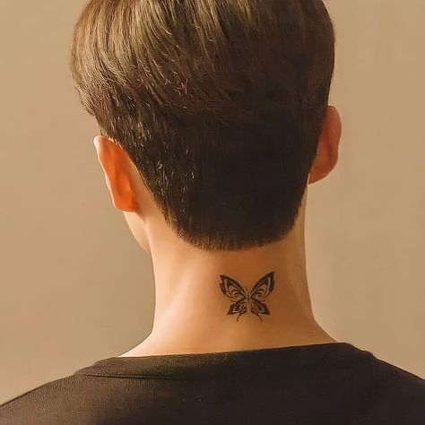 Back Of Neck Tattoo Men, Butterfly Neck Tattoo, Song Tattoos, Butterfly Hand Tattoo, Neck Tattoos Women, Back Of Neck Tattoo, Tatuaje A Color, Butterfly Tattoos, Butterfly Tattoo Designs