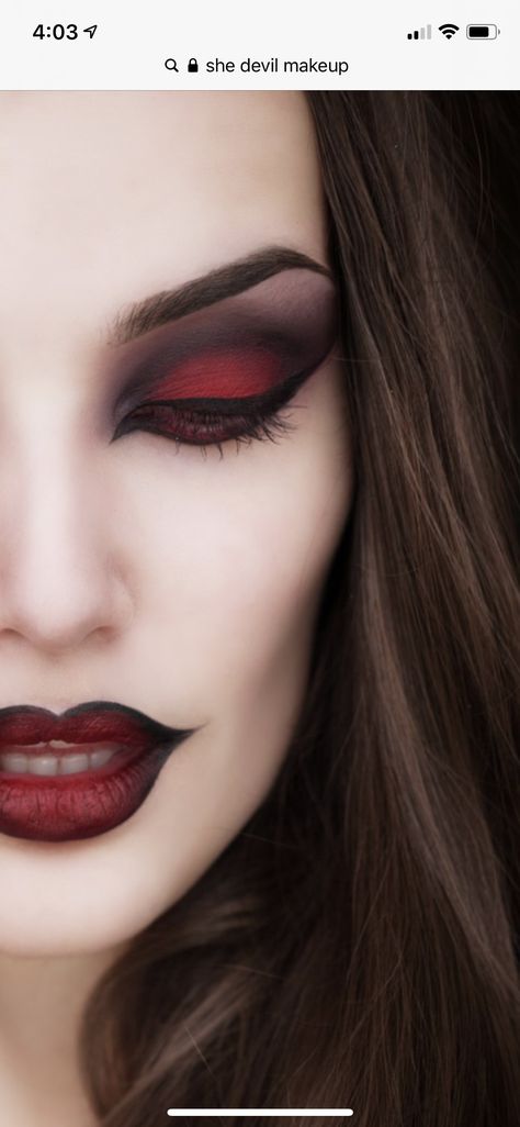 Glam Vampire Makeup Halloween, Vampire Make Up Ideas For Women, Vampire Work Costume, Dracula Women Makeup, Gothic Wedding Makeup Looks, Woman’s Vampire Costume, Vampire Ball Costume, Vampire Makeup Blue Eyes, Female Dracula Makeup