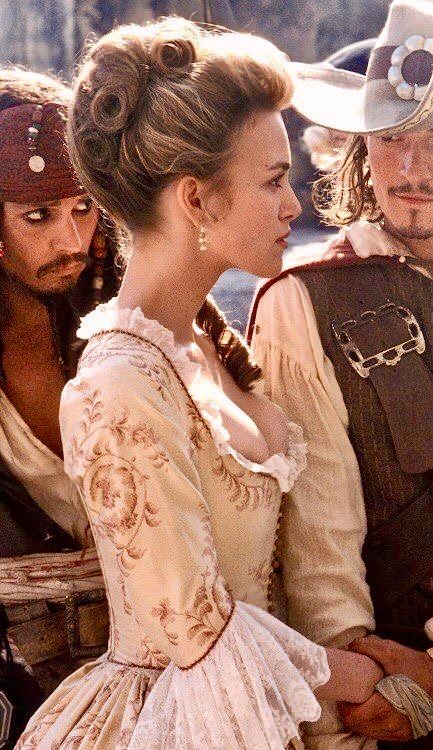 Elizabeth Swann Hair, Elisabeth Swan, Looks Hippie, Kiera Knightly, Elizabeth Swann, Keira Knightly, Royal Aesthetic, Boardwalk Empire, Captain Jack Sparrow