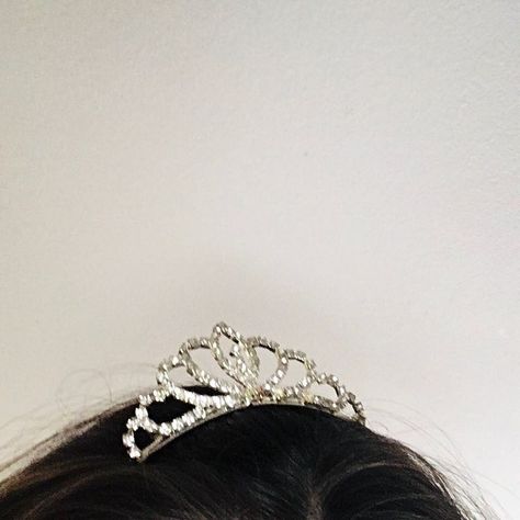 The Princess Diaries, Princess Diaries, The Princess, Ideas Style, Home Ideas, Tiara, Style Inspiration, Hair