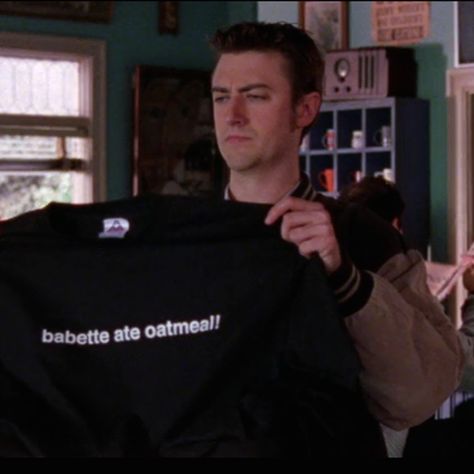 Kirk Gilmore Girls Icon, Kirk From Gilmore, Gilmore Girls Kirk, Kirk Gilmore, Kirk Gleason, Babette Ate Oatmeal, Team Logan, Lorelai Gilmore, Stars Hollow