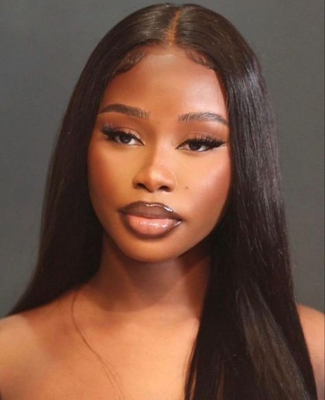 Makeup Aesthetic Natural, Natural Glam Makeup, Aesthetic Natural, Soft Makeup Looks, Makeup For Black Skin, Brown Skin Makeup, Body Tattoo, Tiktok Outfits, Makeup Mistakes