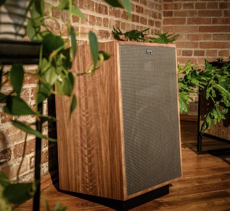 First unveiled by Klipsch in late-2019, the latest-generation Heresy IV (below) and Cornwall IV (above) designs are now available in the UK  First introduced in 1957, the Heresy is a three-way loudspeaker design that started out as a compact centre channel to accompany the Klipschorn in three-speaker stereo arrays. The Heresy IV (£3,500) is an entirely re-voiced and re-worked latest generation design of this speaker.  The Heresy IV uses a K-107-TI titanium diaphragm high frequency driver, with Audiophile Systems, Klipsch Speakers, Room Speakers, Automation Technology, Colors And Emotions, Hifi Audio, Audio Speakers, Audio Equipment, Wireless Speakers