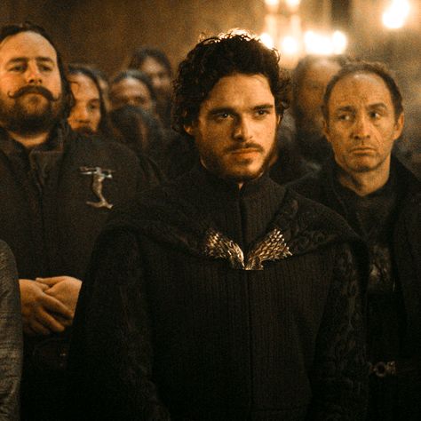 Game Of Thrones Robb Stark, Rob Stark, Narnia 3, Game Of Thrones Cast, Robb Stark, Got Characters, Cuffing Season, House Stark, Richard Madden