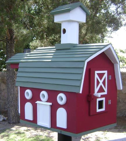 Barn Bird Houses (Barn House Style Birdhouse) Birdhouse Woodworking Plans, Barn Birdhouses, Bird House Plans Free, Homemade Bird Houses, House Unique, Roof Trim, Bird Barn, Bird House Plans, Unique Bird Houses