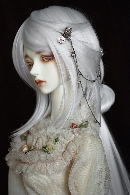 Soom Clozel, bjd Bjd Dolls Girls, Gothic Dolls, Fantasy Doll, Realistic Dolls, Unique Dolls, Anime Dolls, Doll Repaint, Pretty Dolls, Ooak Dolls