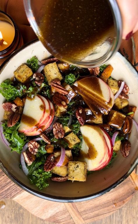 This Apple radicchio Salad with Rosemary Thyme Tofu comes together in less than 30-minutes and makes a delicious meal or side dish! Balsamic Salad Dressing, Maple Balsamic Dressing, Balsamic Salad, Maple Dressing, Salad With Balsamic Dressing, Maple Balsamic, Radicchio Salad, Tofu Salad, Easy Salad Dressing