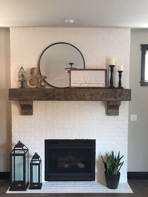 Design Camino, White Brick Fireplace, Classy Living Room, Fireplace Mantle Decor, Brick Fireplace Makeover, Fireplace Mantel Decor, Dekorasi Kamar Tidur, Fireplace Remodel, Cozy Farmhouse