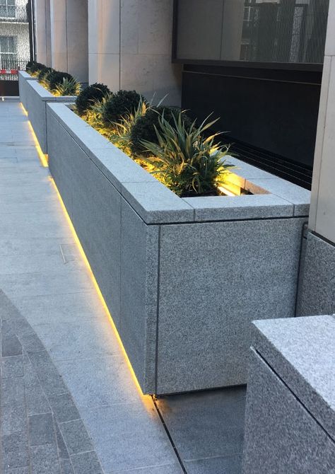 Landscape Planter Boxes, Concrete Wall Planter, Planter Box Landscaping, Planter Box Lighting, Courtyard Planter Boxes, Built In Concrete Planters, Marble Planters Outdoor, Built In Planters Outdoor, Planter Boxes Along Fence