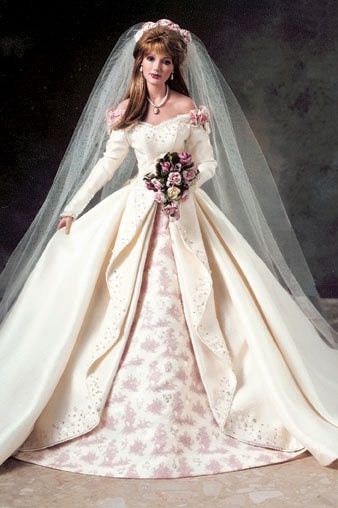 Designer doll "Love Birds" by Liz Greenwood Doll Wedding Dress, Barbie Bridal, Barbie Wedding Dress, Wedding Doll, Barbie Bride, Barbie Wedding, Barbie Gowns, Bride Dolls, Barbie Style