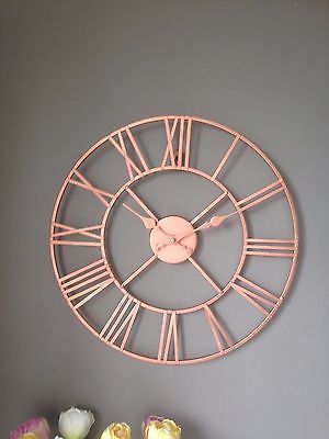 Details about rose gold / copper color metal skeleton wall clock Roman numerals 40 cm #Decoration #homedecor #homedesign #homeideas Rose Gold Room Decor, Rose Gold Rooms, Silver Home Accessories, Skeleton Wall Clock, Rose Gold Bedroom, Gold Room Decor, Rose Gold Kitchen, Metal Skeleton, Gold Rooms