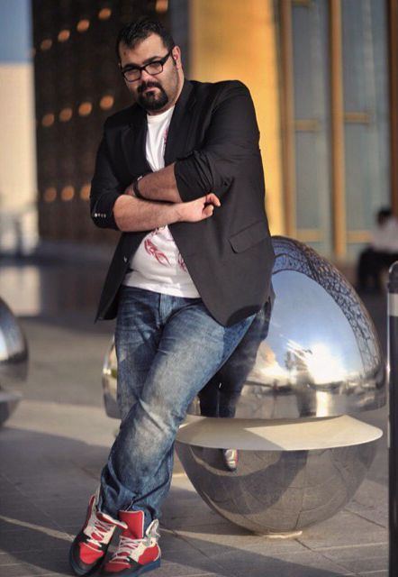 Today's reader photo comes from Sash, who's representing stylish big guys over in Kuwait. He tells us how he put together this look - check it out: http://chubstr.com/2015/submission/plus-size-no-problem/ Big Boy Fashion, Plus Size Man Fashion, Big Man Style, Mens Plus Size Fashion, Clothes For Big Men, Plus Size Mens Fashion, Plus Size Male, Big And Tall Style, Chubby Guy