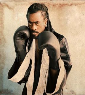 Beenie Man...Knock'em out Sexy! Calypso Music, Jamaican Men, Beenie Man, Let Him Go, Reggae Artists, Letting Go Of Him, Reggae Music, Dance Hall, All Music