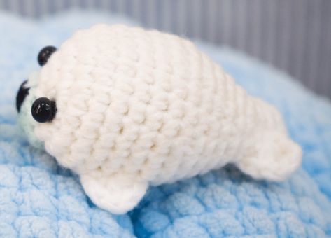 Seal of approval – Free crochet amigurumi pattern by TRH – Blog by Angie | Crochet Artist Seal Amigurumi Free Pattern, Baby Seal Crochet Pattern, Crochet Big Amigurumi, White Amigurumi Free Pattern, Sea Lion Crochet, Simple Crochet Amigurumi, Seal Crochet Pattern Free, Crochet Seal Pattern Free, White Yarn Crochet Projects