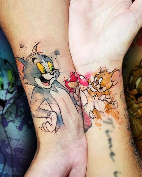 Tom A Jerry, Disney Couple Tattoos, Couple Tattoos Ideas, Partner Tattoos, Love Symbol Tattoos, Cute Thigh Tattoos, Best Couple Tattoos, Cute Couple Tattoos, Tattoos Infinity