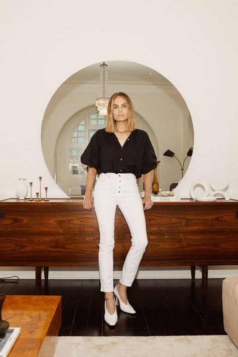 Style Spotlight: Brooke Testoni Brooke Testoni, Designer Fits, Capsule Style, Shoot Moodboard, Inspi Photo, Summer Workwear, Work Fits, Pink Palette, Influential Women