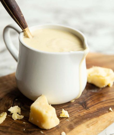 Cheddar Cheese Sauce Recipe, Cheddar Sauce Recipe, How To Make A Cheese Sauce, Chesse Sauce, Best Cheese Sauce, Homemade Cheddar Cheese, Easy Cheese Sauce, Cheese Sauces, Cheddar Sauce