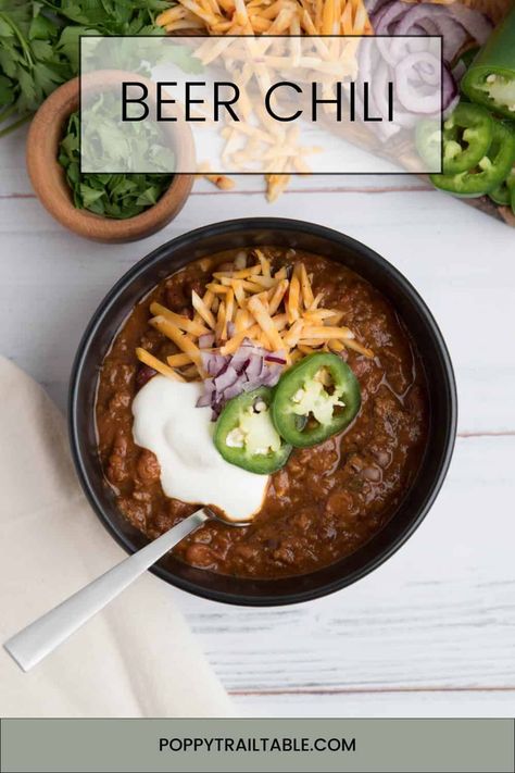 Beer Chili Chili Made With Beer, Chili With Beer, Chili With Ground Beef, Ground Beef Beans, Beer Chili Recipe, Three Bean Chili, Beer Chili, Homemade Chili Recipe, Cold Weather Comfort Food