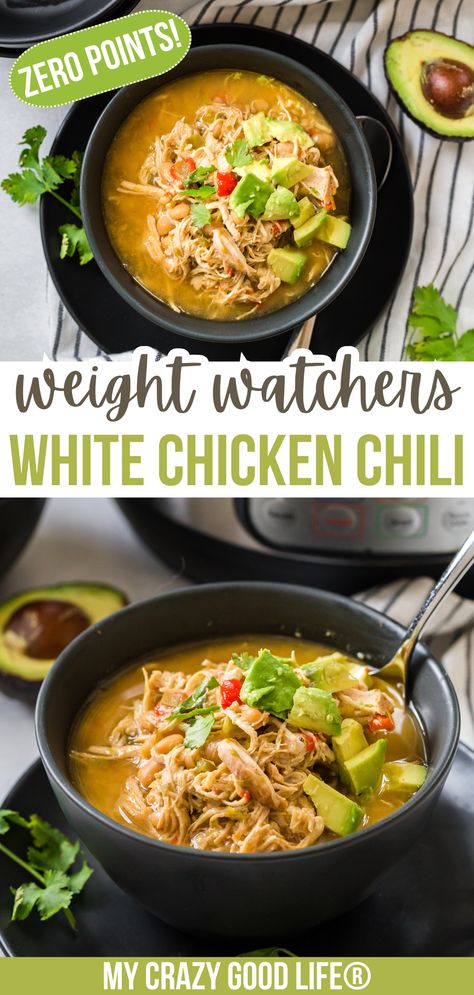 This WW White Chicken Chili is a seriously delicious zero points recipe that you are going to love! This is an easy Weight Watchers 0 point dinner! February Dinners, Weight Watchers Chicken Chili, Weight Watchers White Chicken Chili, Chili White Chicken, Healthy White Chicken Chili, Chicken Chili White, Creamy Chili, Chili White, Weight Watchers Food Points