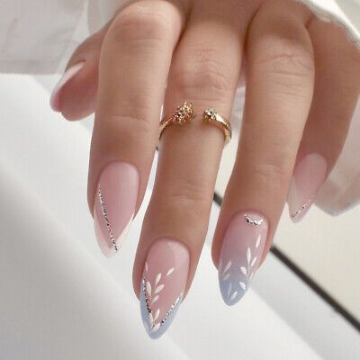 Avoid pasting in places such as inflammation and redness. Do not force the removal of the false nails. Will NOT send glue together! Bride Simple Nails, Engagement Almond Nails, Cute Wedding Guest Nails, French Tip Nails With Design Wedding, Elegant Nails Oval, White And Blue Wedding Nails, Bridal Nails With Blue, Wedding Nails With Design, Pink Wedding Nails Design