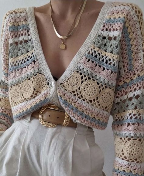 Mode Crochet, Crochet Fashion Patterns, Bohol, Free Crochet Patterns, Crochet Cardigan, Crochet Fashion, Crochet Sweater, Cute Crochet, Diy Crochet