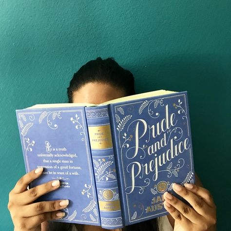 Pride And Prejudice Book, Jane Austen Books, Pride And Prejudice, Books To Buy, Classic Books, I Love Books, Book Photography, Jane Austen, Book Aesthetic