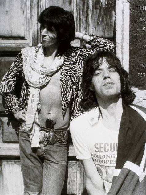 keith and mick Keef Richards, Patty Hansen, Glimmer Twins, Rolling Stones Keith Richards, Mick Jagger Rolling Stones, Rollin Stones, Ron Woods, Moves Like Jagger, Ronnie Wood