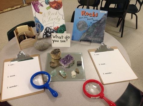 Learning Crystals, Kindergarten Inquiry, Science Inquiry, Reggio Inspired Classrooms, Inquiry Learning, Reggio Classroom, Primary Science, Inquiry Based Learning, Reggio Inspired