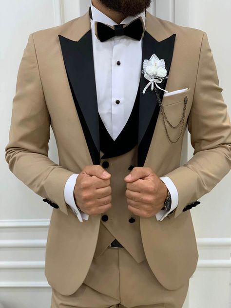 Mosque Wedding, Fancy Jackets, Gents Suits, Peak Lapel Tuxedo, Suit For Men Wedding, Prom Men, Suits Men Slim, Tuxedo Colors, Mens 3 Piece Suits