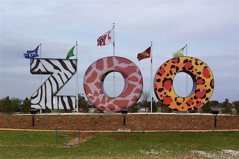 Abilene, Texas Zoo | Flickr - Photo Sharing! Zoo Signage, Zoo Park, Abilene Texas, Animal Classification, 30 October, Environmental Graphic Design, Entrance Sign, Persuasive Writing, Google Map