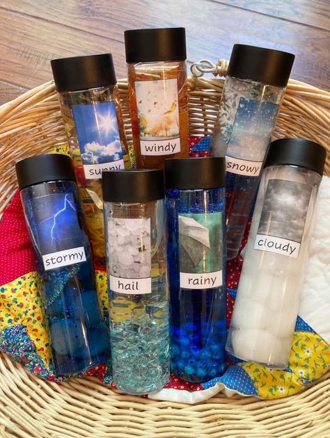 Sensory Bottles Preschool, Preschool Weather, Maluchy Montessori, Sensory Bottle, Weather Theme, Eyfs Activities, Sensory Crafts, Nursery Activities, Toddler Classroom