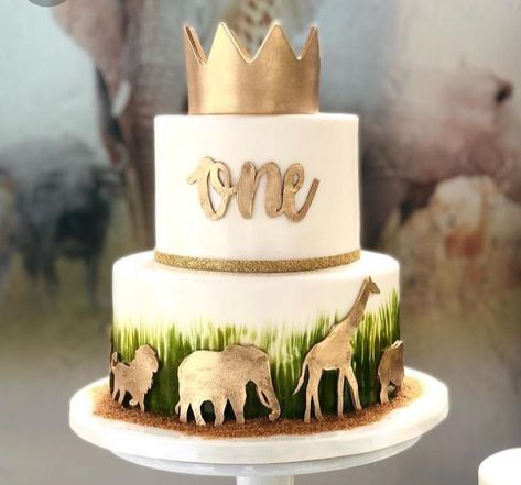 Safari Birthday Party Ideas, Cat Birthday Cake, Lion Party, Giraffe Party, Boys First Birthday Cake, Boys 1st Birthday Cake, Safari Cake, Wild Birthday Party, Baby First Birthday Cake