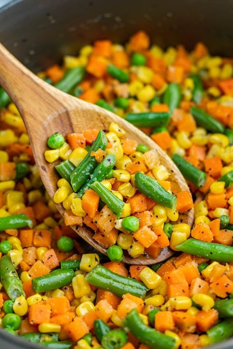 Tasty Mixed Vegetables from Frozen Frozen Mixed Vegetable Recipes, Frozen Vegetable Recipes, Mix Vegetable Recipe, Ground Beef Breakfast, Stay At Home Chef, Mixed Veggies, Vegetable Medley, Burger Bar, Frozen Veggies