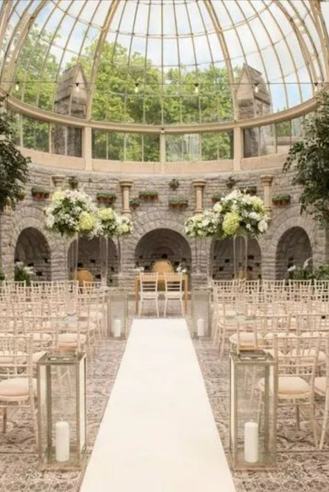 If you've got a venue with a view, an orangery is the only place you want to be throwing your wedding! Orangery Wedding, Reception Drink, Country Garden Weddings, Wedding Venues Uk, Roof Lantern, Greenhouse Wedding, Package Deal, Mansions Homes, Stately Home