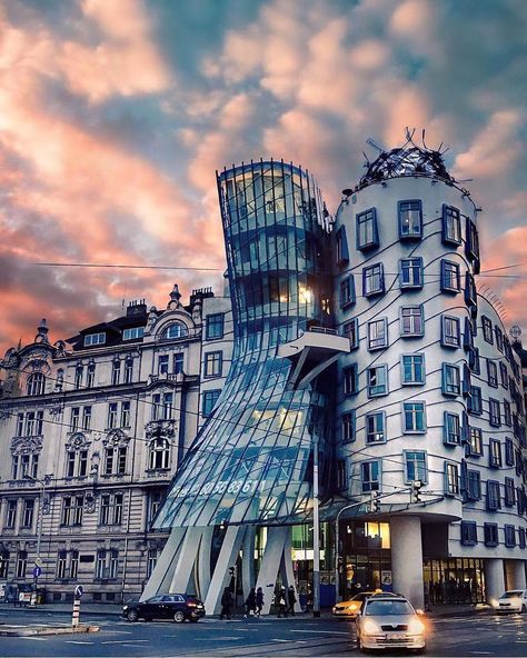 Dancing House by Vlado Milunic + Frank Ghery | Location: Prague, Czech Republic.  Photography Via @dotzsoh Instagram  #arch2o #architecture #design #house #home #dance #prague #czech Prague Czech Republic Photography, Czech Republic Photography, Dancing Building, Dancing House Prague, The Dancing House, Prague Photos, Architecture Cool, Prague Hotels, Dancing House