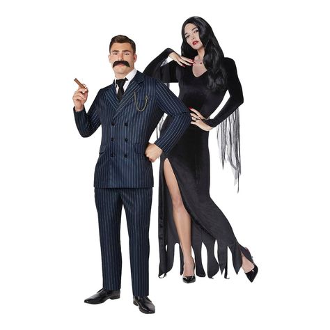 *The Addams Family* Movie Couples Costumes, Best Couples Halloween Costumes, Best Movie Couples, Beetlejuice Lydia Deetz, Easy Couple Halloween Costumes, Easy Couples Costumes, Funny Couple Costumes, Beetlejuice Costume, Couples Halloween Costumes