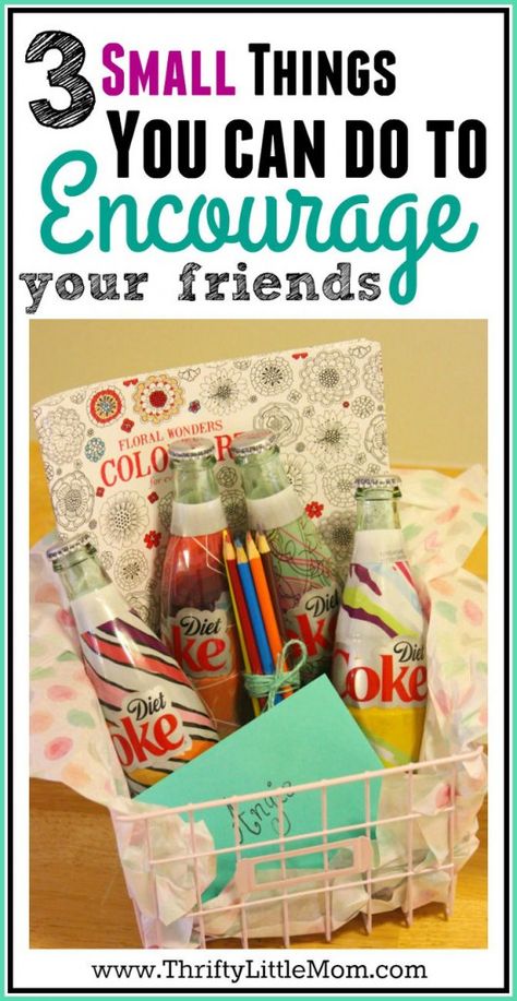 3 Small Things You Can Do To Encourage Your Friends. Adult Gift Basket, May Day Baskets, Fall Gift Baskets, Basket Tutorial, Gift Baskets For Women, Diy Gifts For Kids, Reading Gifts, Encouragement Gifts, Gift Kit