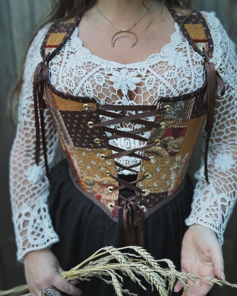 A few more close ups of the Winnow Stays 🌾 #stays #corset #patchwork #folkcore #folkstyle #folkfashion #prairie #prairiecore #slowfashion #renfaire #renfairecostume #historybounding #bodice #midsizefashion #fairytalefashion #cottagecorefashion Stays Outfit, Corded Stays, Ren Faire Corset, Stays Corset, Patchwork Corset, Vest Ideas, History Bounding, Ren Faire Costume, Mid Size Fashion