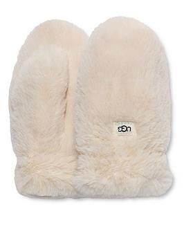 Ugg® faux fur gloves details this super soft mitten features our softest faux fur to keep little hands warm and Ugg Mittens, Ugg Gloves, Fur Mitten, Fur Gloves, Bath And Body Works Perfume, Faux Fur Slippers, Kids Slippers, Fashion Aesthetics, Ugg Slippers