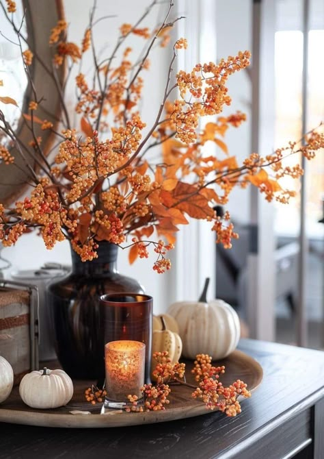 Autumn Decor Ideas Outside, Fall Floral Basket Arrangements, Fall Decor For Dining Table, Dining Table Fall Decor Centerpiece, Autumn Dining Table Decor, Fall Craft Decor, Autumn Table Decorations, Diy Autumn Decor, Fall Dining Table Decor