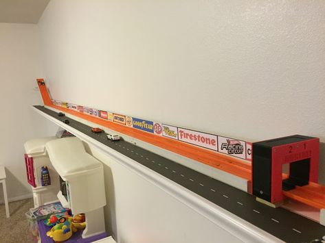 Hot Wheels Racing League: How To Build a Hot Wheels Shelf Track Wall Hotwheels Track, Wall Race Track Diy, Diy Hot Wheels Race Track, How To Organize Hot Wheel Tracks, Hot Wheel Wall Track, Hot Wheels Track On Wall, Organize Hot Wheels Tracks, Hot Wheel Race Track Storage, Hot Wheel Tracks Storage