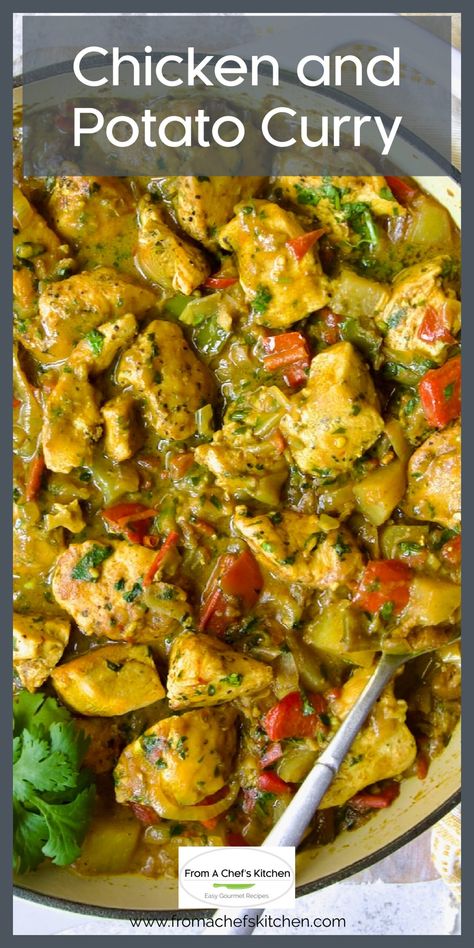 Chicken and Potato Curry Chicken And Potato Recipes, Flexitarian Meals, Chicken And Potato Curry, Chicken And Potato, Curry Recipes Easy, Chicken Potato, Chicken Curry Recipe, Aloo Gobi, Food Catering