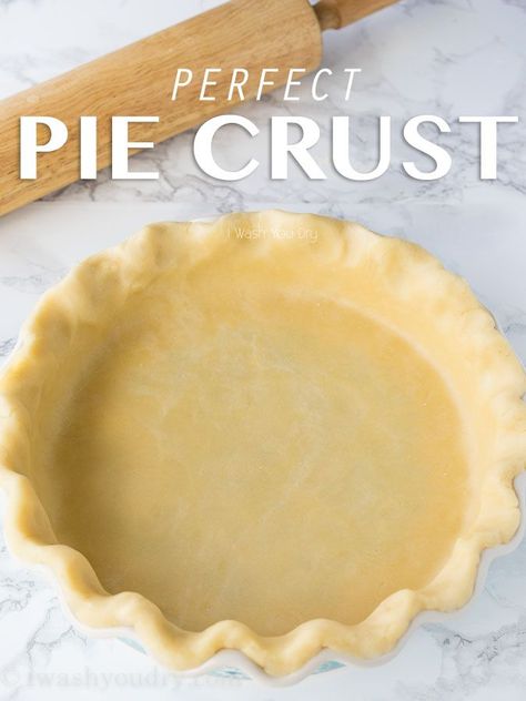 I've spent quite some time trying to make the Perfect Pie Crust and this one is it! So what constitutes a really delicious pie crust? I suppose it's matter of opinion, but to me, I like one that's flakey, buttery and of course - easy to make! Here's a short video I made to show you how easy it is to make! Pie crust is actually really easy to make, and also fairly inexpensive. But there are a few key things to keep in mind when making your own crust, and I'm going to share ... Crust Recipe Easy, Christmas Pies, Raspberry Pie Recipe, Flakey Pie Crust, Perfect Pie Crust Recipe, Pie Crust Recipe Easy, Pumpkin Pie Recipe Easy, Pie Pastry, Grandmothers Kitchen