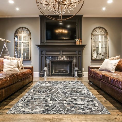 Design Camino, Transitional Home Decor, Fireplace Remodel, Transitional House, Home Fireplace, Fireplace Makeover, Family Room Design, Gray Area Rug, Fireplace Wall