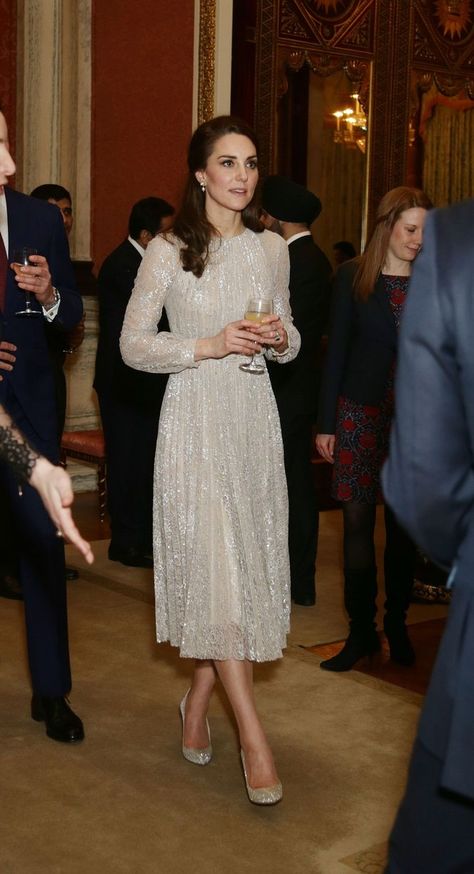 Duchess of Cambridge Moda Kate Middleton, Kate Middleton Stil, Vévodkyně Kate, Style Kate Middleton, Expensive Outfits, Duchesse Kate, Düşes Kate, Herzogin Von Cambridge, Looks Kate Middleton