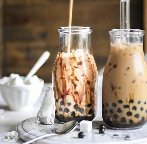 Boba Aesthetic, Bubble Tea Recipe, Boba Milk Tea, Boba Milk, Boba Drink, Bubble Milk Tea, Tapioca Pearls, Boba Tea, Tea Recipes