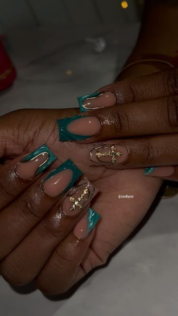 Self taught Nail Tech💅🏼 on Instagram: "😍😍" Green Bling Nails Rhinestones, Teal Acrylic Nails, Teal Nail Designs, Nail Place, Teal Nails, Dope Nail Designs, Self Taught, Bling Nails, Dope Nails