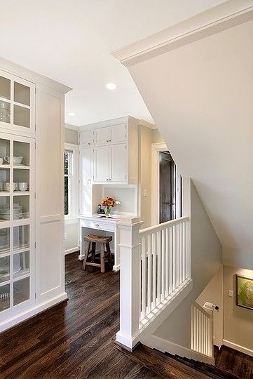 love this little alcove- laptop station to connect kitchen and garage/mudroom with stairs to basement Open Basement Stairs, Basement Staircase, Stairs Trim, Stair Nook, Open Basement, Open Stairs, Traditional Staircase, Open Staircase, Stair Remodel