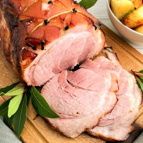 Simple Roast Honey Glazed Gammon with Veg Honey Roast Gammon, Tomato Tuna Pasta, Honey Glazed Gammon, Roast Gammon, Gammon Recipes, Smoked Salmon Pasta, Tuna Pasta Bake, Tea Loaf, Tuna Pasta